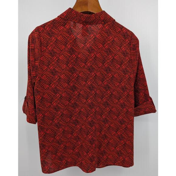 Catherines Red Black Abstract Button Front Blouse Women’s 0XWP Petite 14/16 - Picture 2 of 3